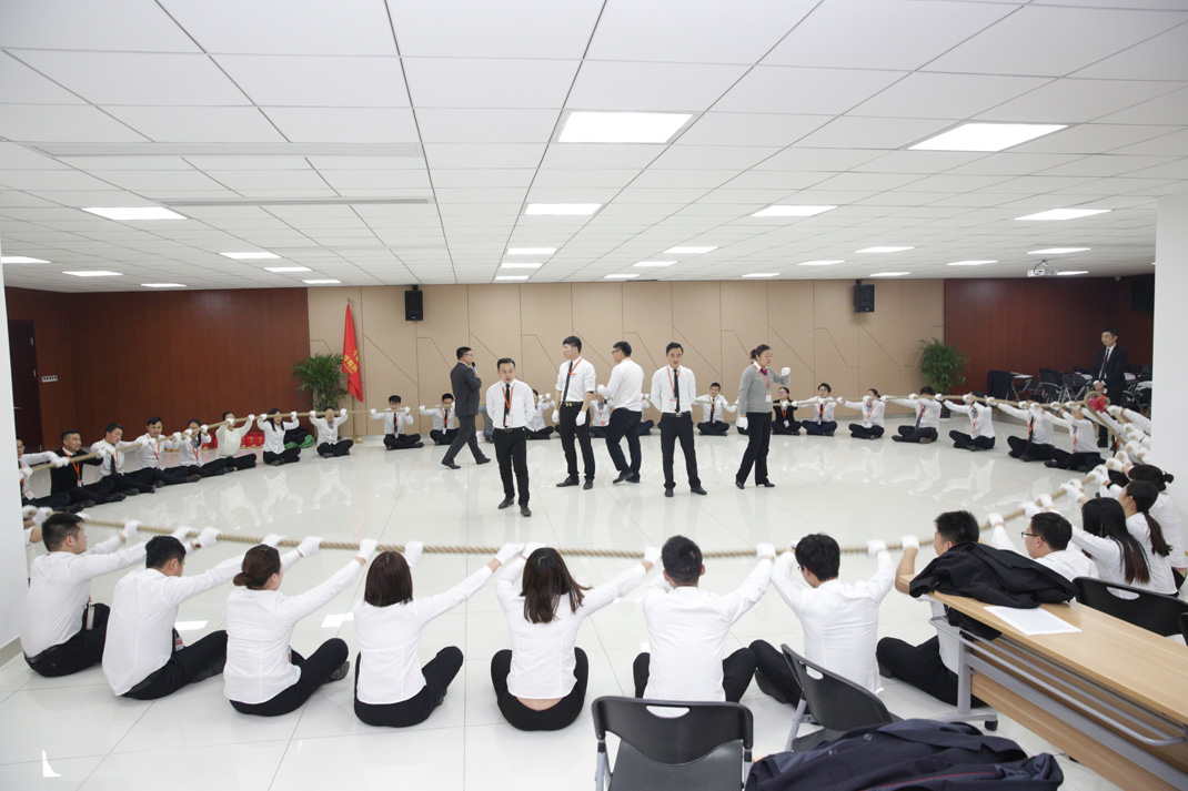 八年磨礪，劍指17——科恩電器2017年誓師大會(huì)隆重舉行